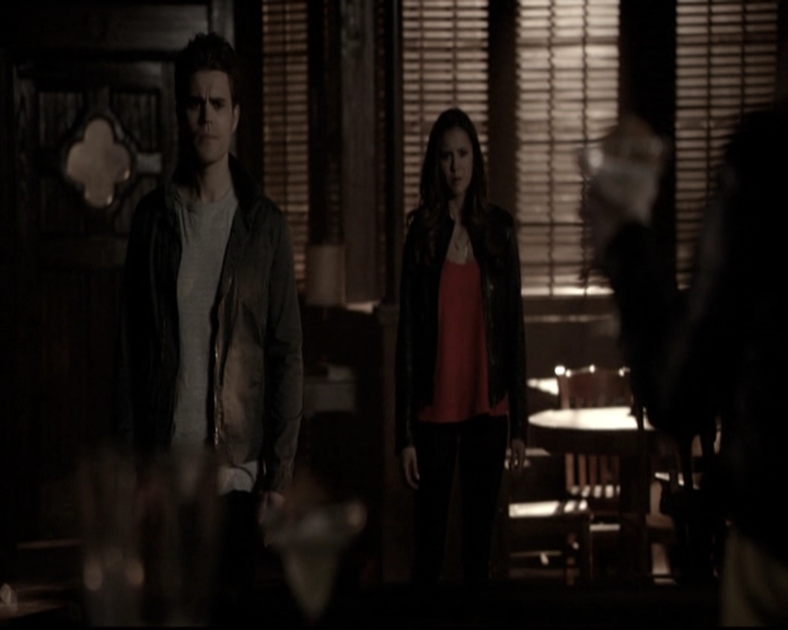 VampireDiariesWorld-dot-nl_6x16TheDownwardSpiral1832.jpg