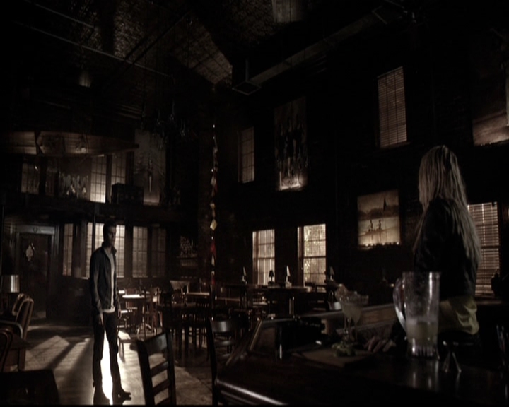 VampireDiariesWorld-dot-nl_6x16TheDownwardSpiral1870.jpg