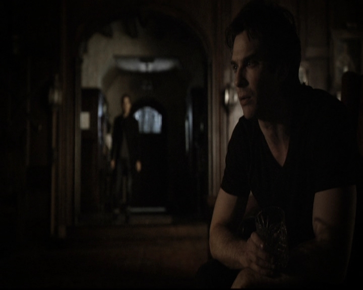 VampireDiariesWorld-dot-nl_6x16TheDownwardSpiral1917.jpg