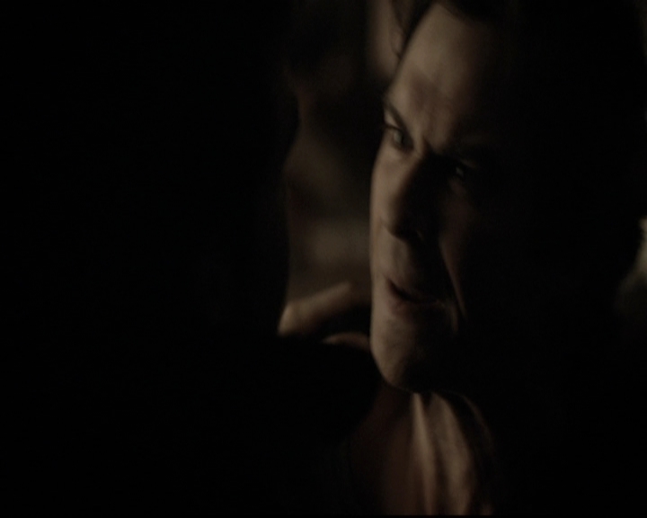 VampireDiariesWorld-dot-nl_6x16TheDownwardSpiral1957.jpg