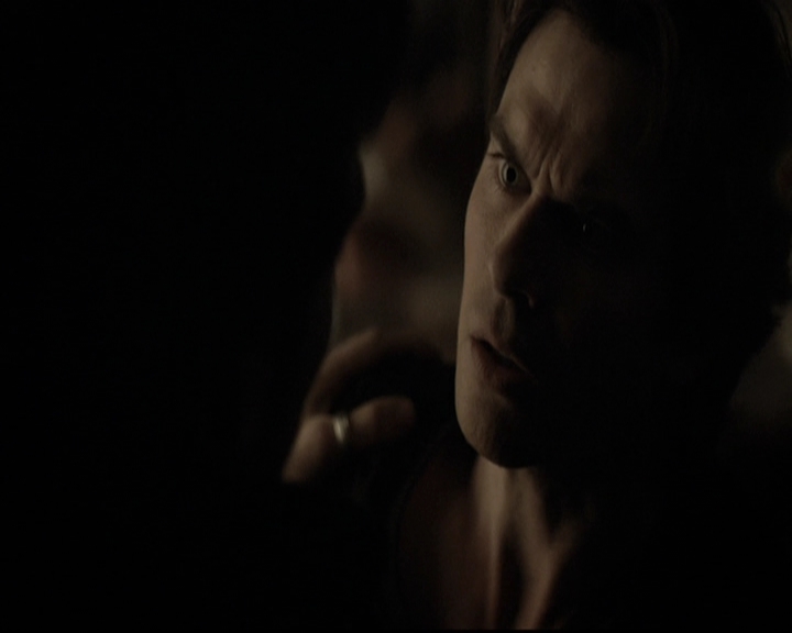 VampireDiariesWorld-dot-nl_6x16TheDownwardSpiral1962.jpg