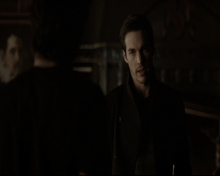 VampireDiariesWorld-dot-nl_6x16TheDownwardSpiral1970.jpg