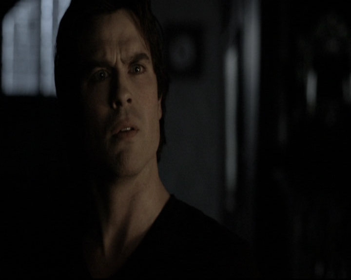 VampireDiariesWorld-dot-nl_6x16TheDownwardSpiral1975.jpg