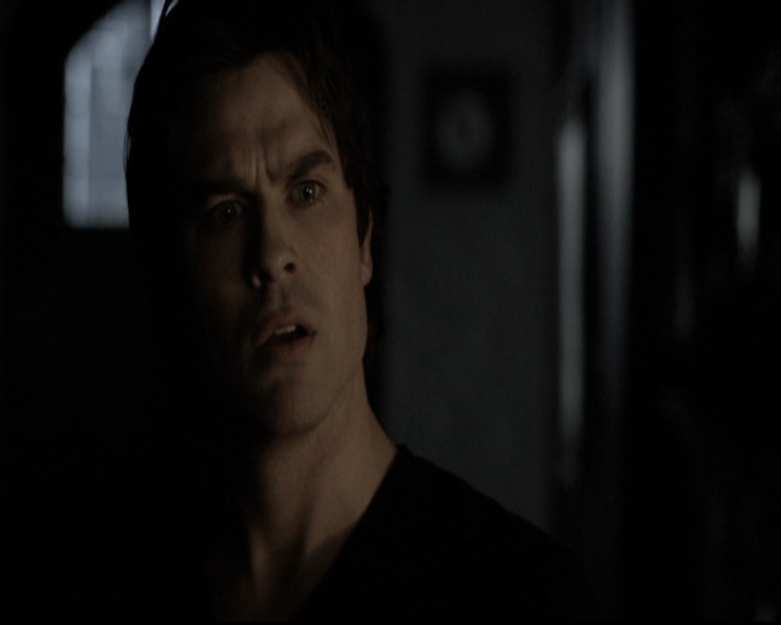 VampireDiariesWorld-dot-nl_6x16TheDownwardSpiral1979.jpg