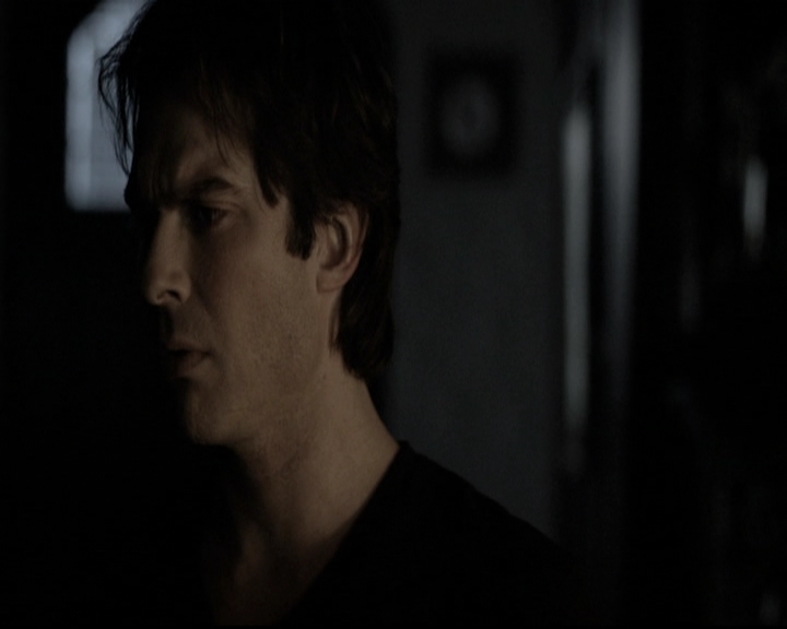 VampireDiariesWorld-dot-nl_6x16TheDownwardSpiral1980.jpg