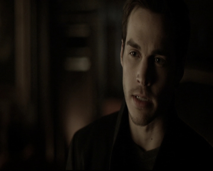 VampireDiariesWorld-dot-nl_6x16TheDownwardSpiral1981.jpg