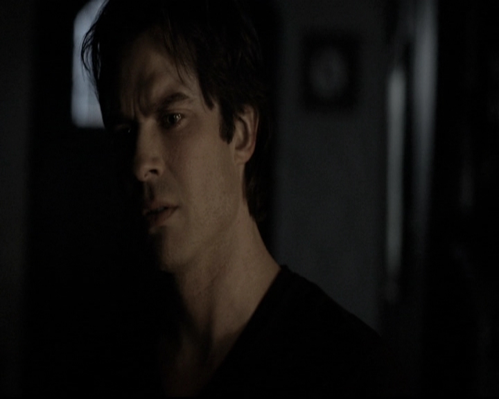 VampireDiariesWorld-dot-nl_6x16TheDownwardSpiral1984.jpg