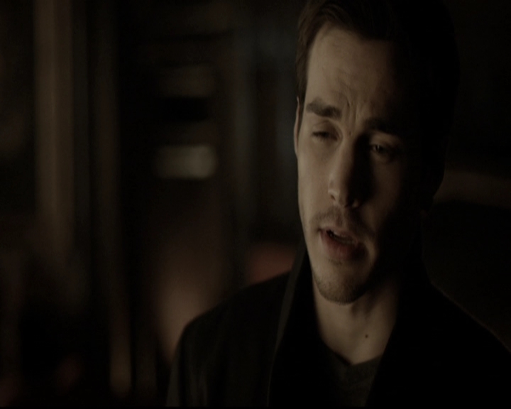 VampireDiariesWorld-dot-nl_6x16TheDownwardSpiral1985.jpg