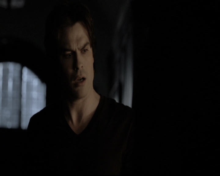 VampireDiariesWorld-dot-nl_6x16TheDownwardSpiral1987.jpg