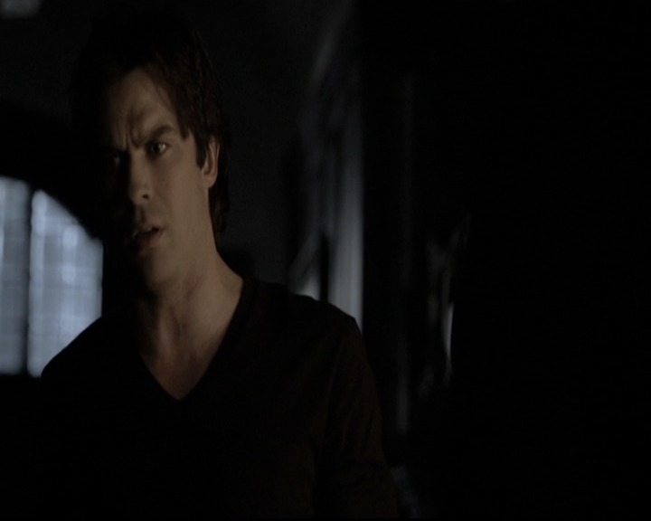 VampireDiariesWorld-dot-nl_6x16TheDownwardSpiral1989.jpg