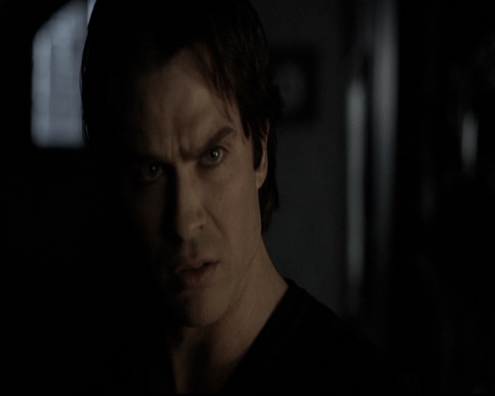 VampireDiariesWorld-dot-nl_6x16TheDownwardSpiral1996.jpg