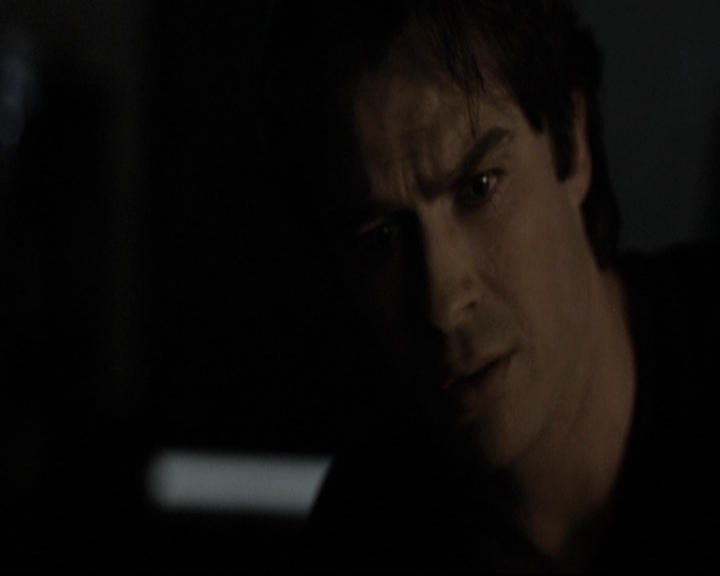 VampireDiariesWorld-dot-nl_6x16TheDownwardSpiral2009.jpg