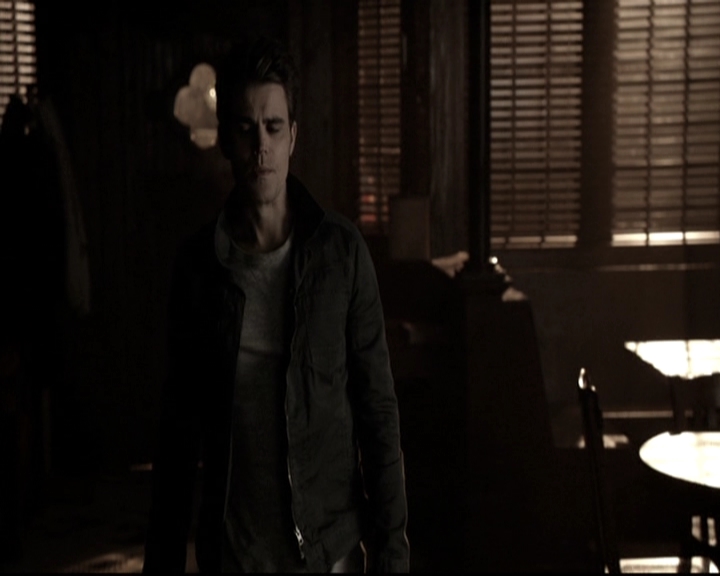 VampireDiariesWorld-dot-nl_6x16TheDownwardSpiral2148.jpg