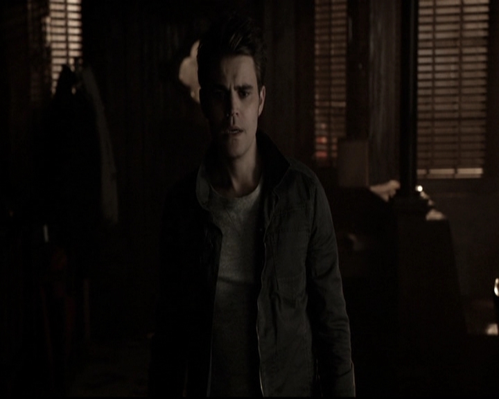 VampireDiariesWorld-dot-nl_6x16TheDownwardSpiral2150.jpg