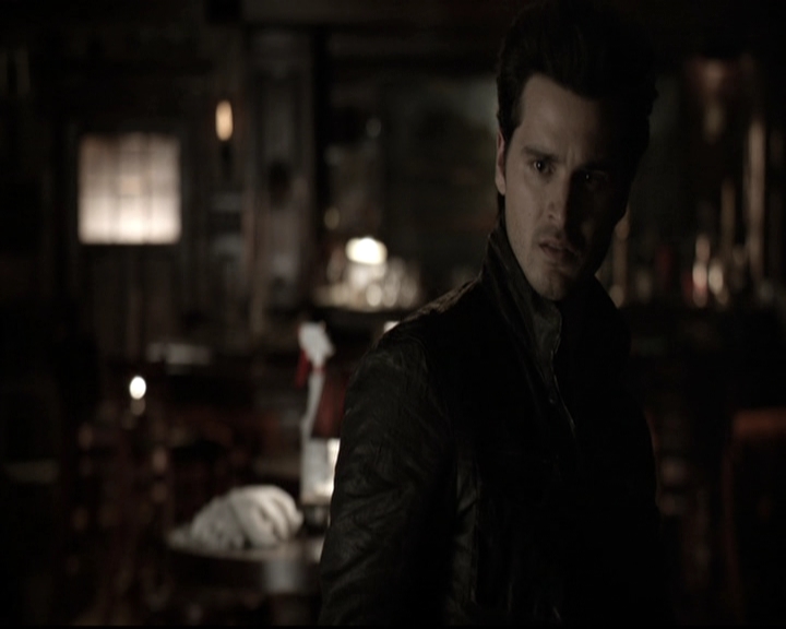 VampireDiariesWorld-dot-nl_6x17ABirdInAGildedCage0023.jpg