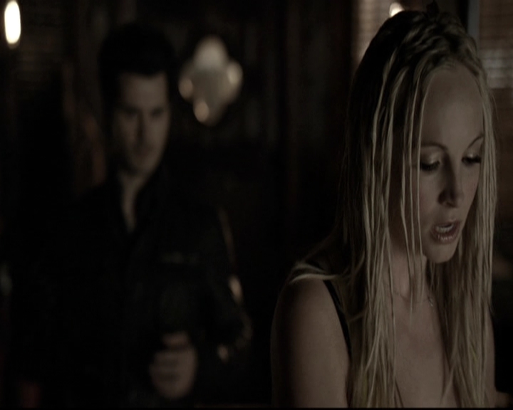 VampireDiariesWorld-dot-nl_6x17ABirdInAGildedCage0048.jpg