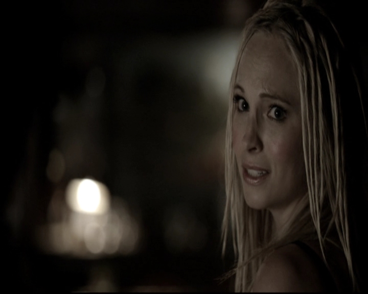 VampireDiariesWorld-dot-nl_6x17ABirdInAGildedCage0059.jpg