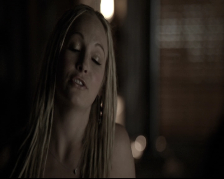 VampireDiariesWorld-dot-nl_6x17ABirdInAGildedCage0084.jpg