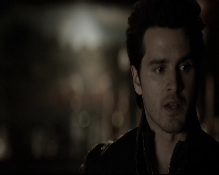 VampireDiariesWorld-dot-nl_6x17ABirdInAGildedCage0088.jpg