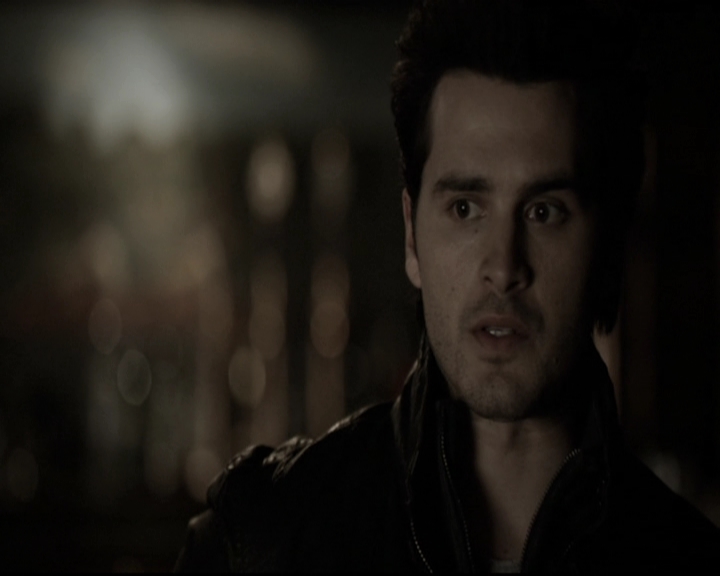 VampireDiariesWorld-dot-nl_6x17ABirdInAGildedCage0089.jpg