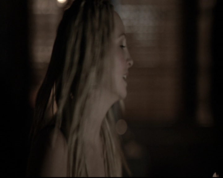 VampireDiariesWorld-dot-nl_6x17ABirdInAGildedCage0090.jpg