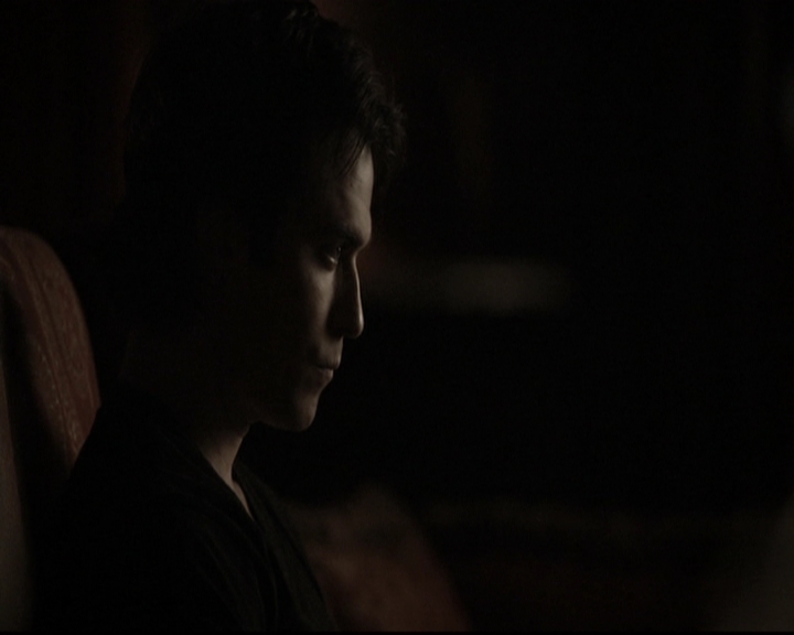 VampireDiariesWorld-dot-nl_6x17ABirdInAGildedCage0108.jpg