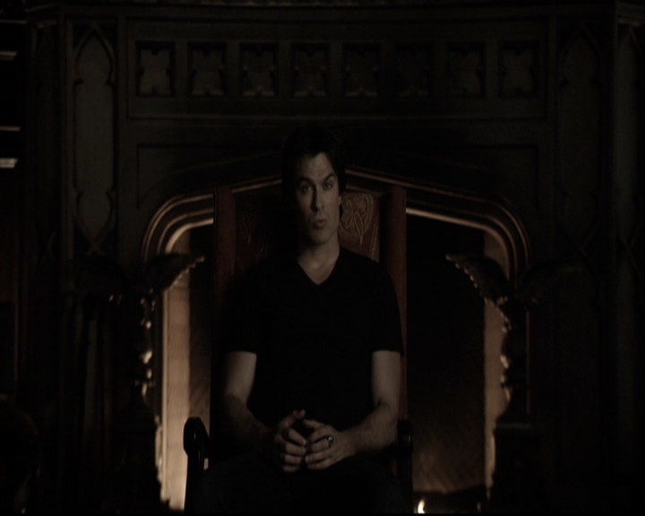 VampireDiariesWorld-dot-nl_6x17ABirdInAGildedCage0117.jpg