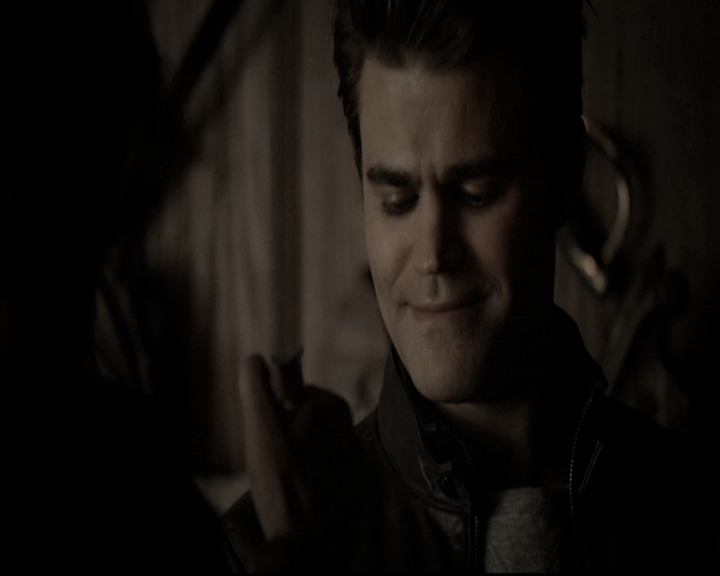 VampireDiariesWorld-dot-nl_6x17ABirdInAGildedCage0140.jpg