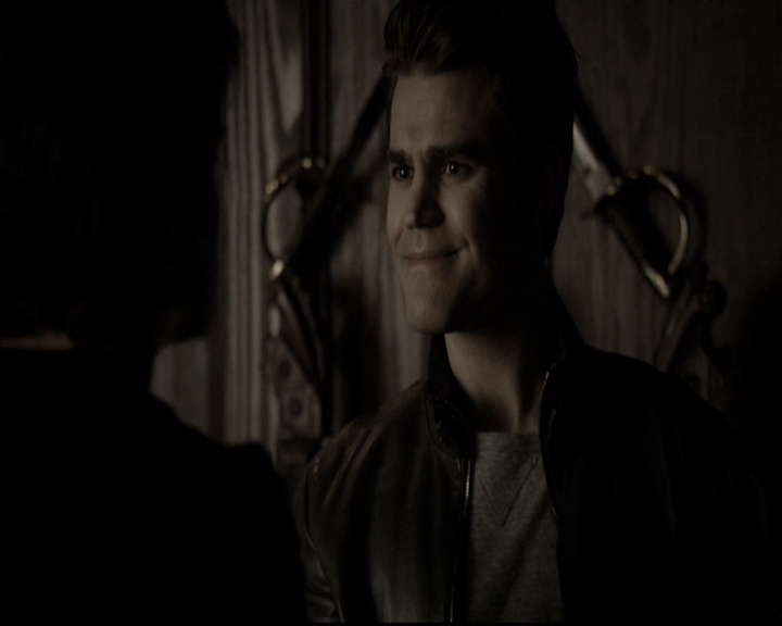 VampireDiariesWorld-dot-nl_6x17ABirdInAGildedCage0143.jpg