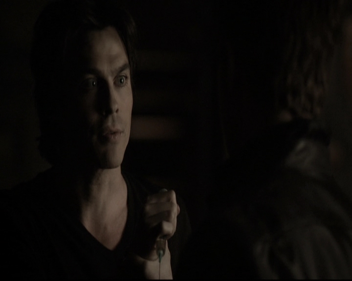 VampireDiariesWorld-dot-nl_6x17ABirdInAGildedCage0145.jpg