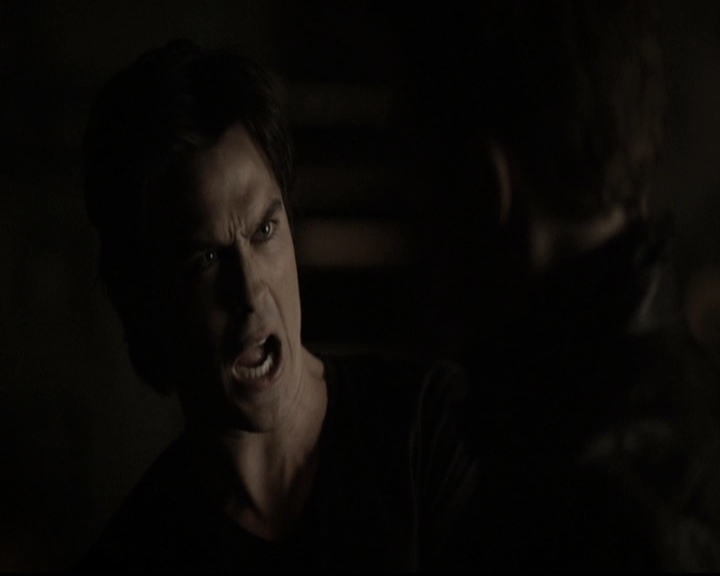 VampireDiariesWorld-dot-nl_6x17ABirdInAGildedCage0148.jpg