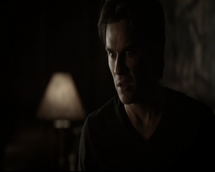 VampireDiariesWorld-dot-nl_6x17ABirdInAGildedCage0166.jpg