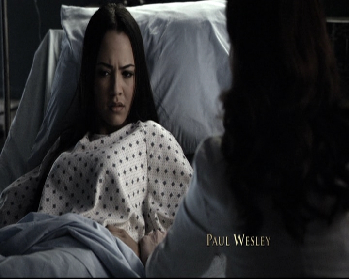 VampireDiariesWorld-dot-nl_6x17ABirdInAGildedCage0179.jpg