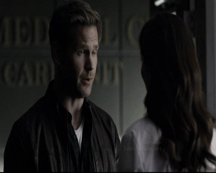 VampireDiariesWorld-dot-nl_6x17ABirdInAGildedCage0231.jpg