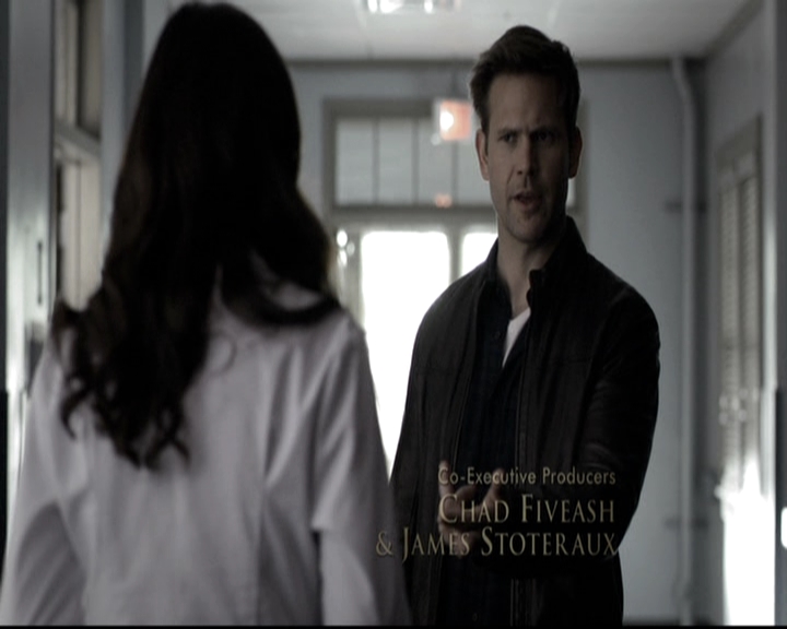 VampireDiariesWorld-dot-nl_6x17ABirdInAGildedCage0246.jpg