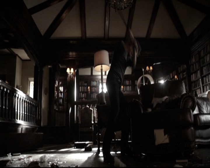 VampireDiariesWorld-dot-nl_6x17ABirdInAGildedCage0263.jpg