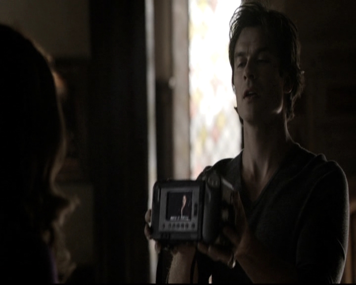 VampireDiariesWorld-dot-nl_6x17ABirdInAGildedCage0308.jpg