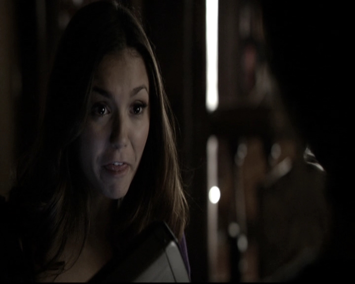 VampireDiariesWorld-dot-nl_6x17ABirdInAGildedCage0328.jpg