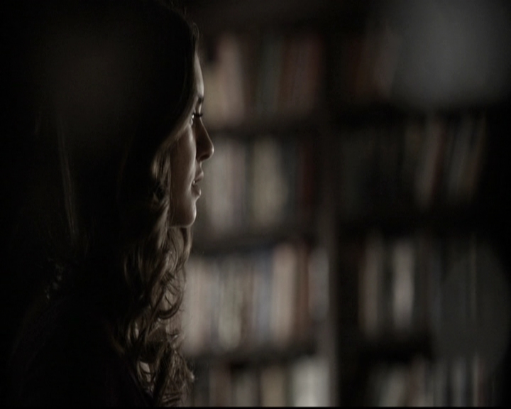 VampireDiariesWorld-dot-nl_6x17ABirdInAGildedCage0337.jpg