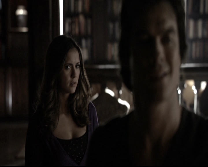 VampireDiariesWorld-dot-nl_6x17ABirdInAGildedCage0338.jpg