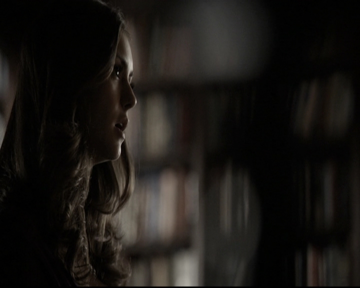 VampireDiariesWorld-dot-nl_6x17ABirdInAGildedCage0358.jpg