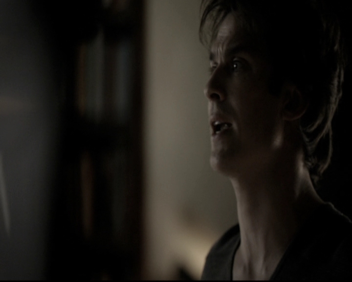 VampireDiariesWorld-dot-nl_6x17ABirdInAGildedCage0362.jpg