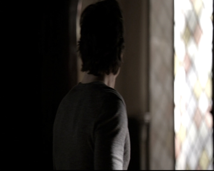 VampireDiariesWorld-dot-nl_6x17ABirdInAGildedCage0372.jpg