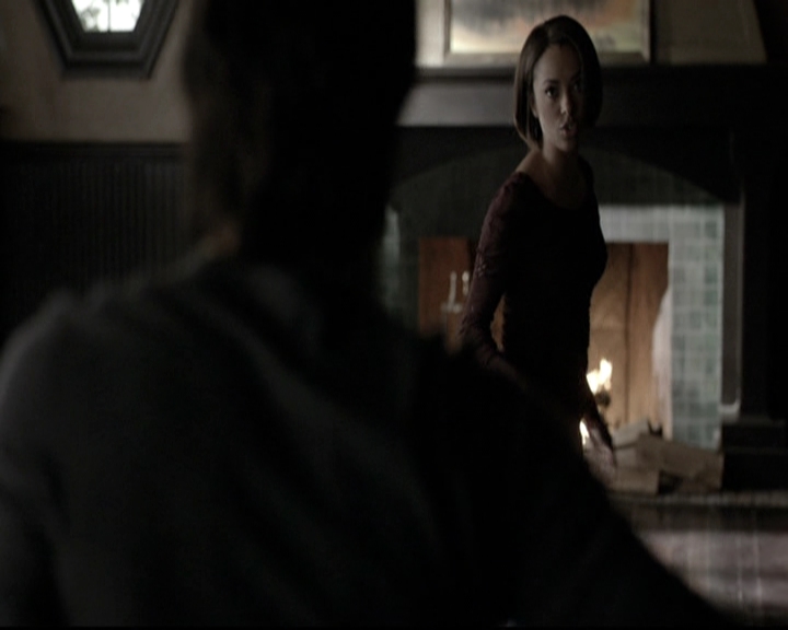 VampireDiariesWorld-dot-nl_6x17ABirdInAGildedCage0387.jpg