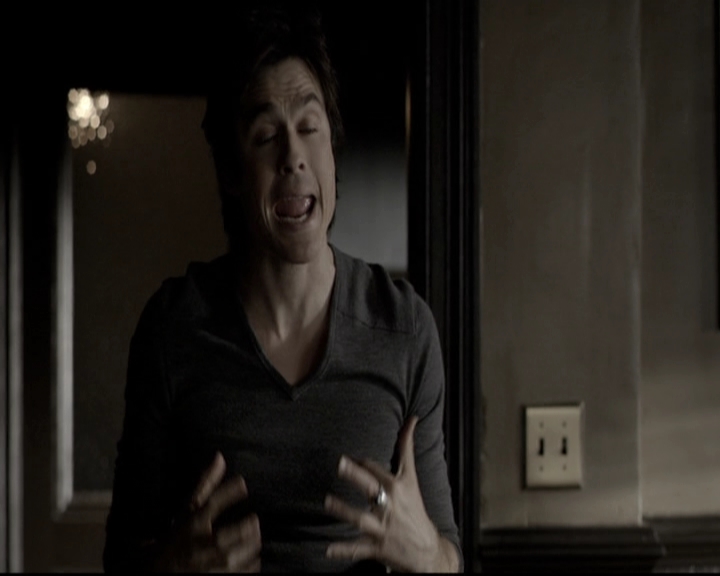 VampireDiariesWorld-dot-nl_6x17ABirdInAGildedCage0398.jpg