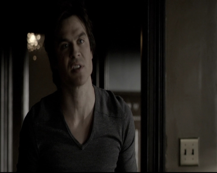 VampireDiariesWorld-dot-nl_6x17ABirdInAGildedCage0400.jpg