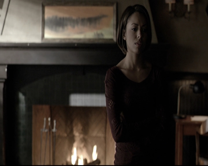 VampireDiariesWorld-dot-nl_6x17ABirdInAGildedCage0402.jpg