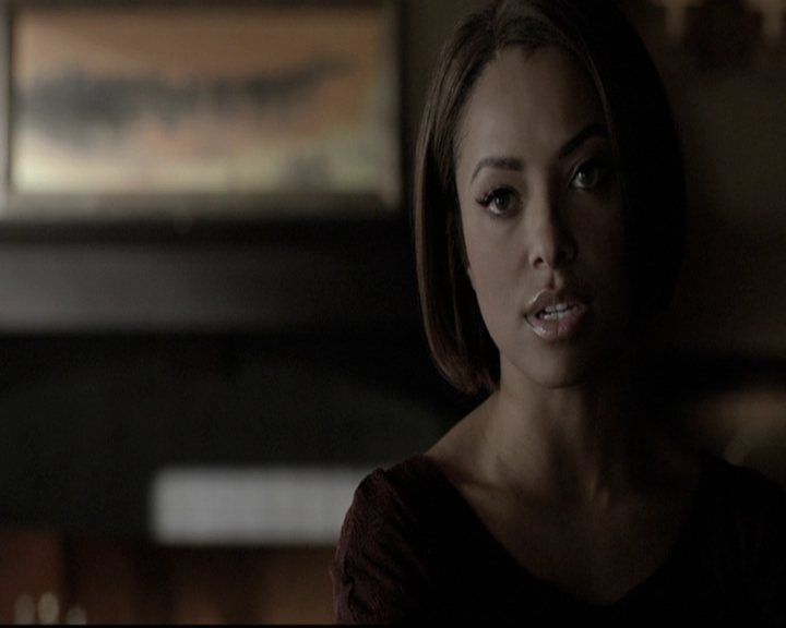 VampireDiariesWorld-dot-nl_6x17ABirdInAGildedCage0412.jpg