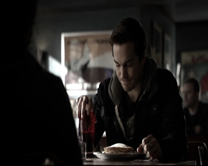 VampireDiariesWorld-dot-nl_6x17ABirdInAGildedCage0434.jpg