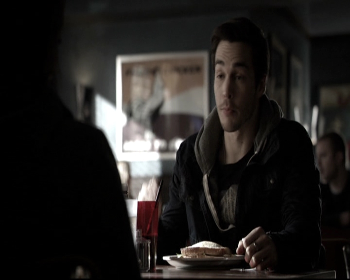 VampireDiariesWorld-dot-nl_6x17ABirdInAGildedCage0435.jpg